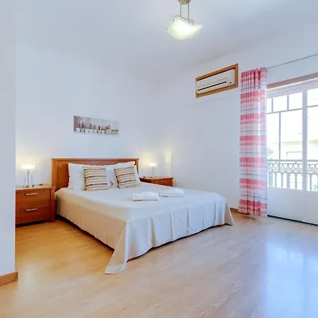 Collection Side - Oura 200 Meters * البوفيرا